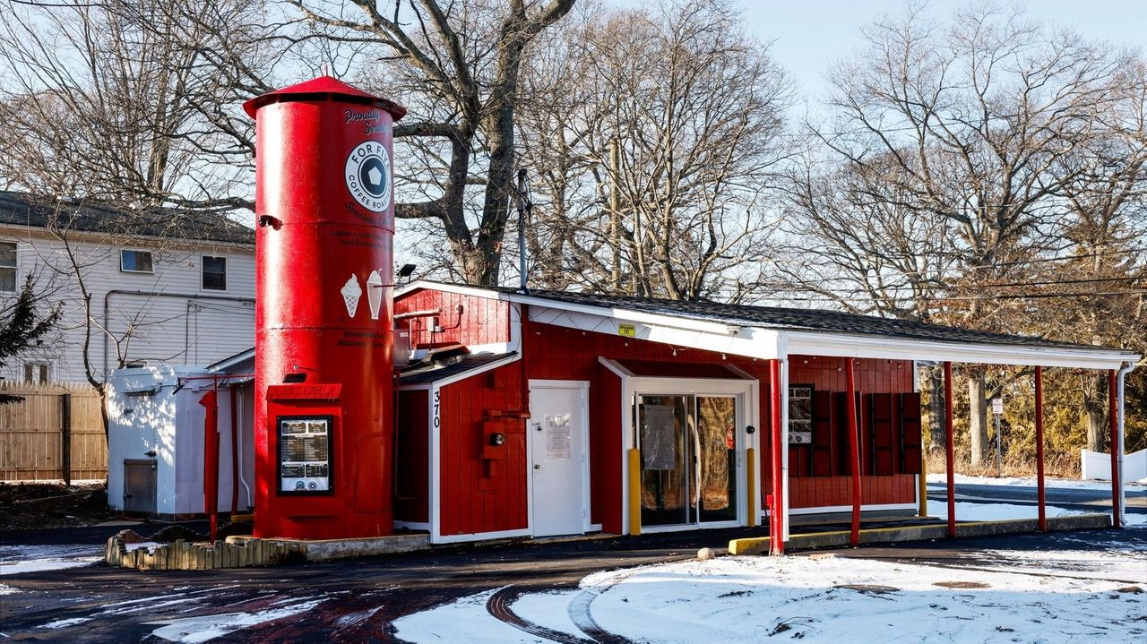 Drive-thru window at The Barn Ronkonkoma opens Friday