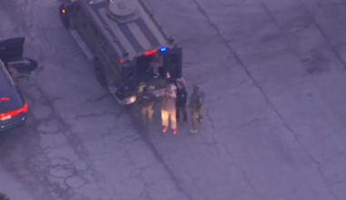 Aerial footage shows Maduro give ‘thumbs up’ during transport from Brooklyn jail – NBC New York