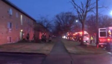 1 person injured in Old Brooklyn apartment fire