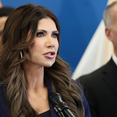 The day after ICE shooting in Minneapolis, Kristi Noem comes to NYC