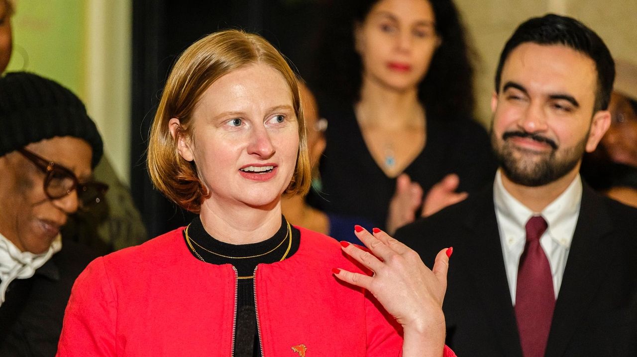 Mamdani stands by tenant advocate amid social media controversy