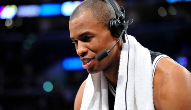 Nets jersey history No. 35