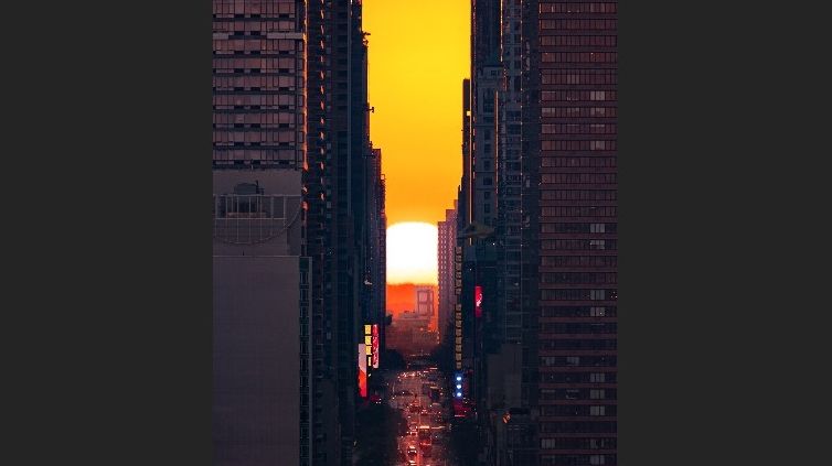 Sunrise 'Reverse Manhattanhenge' expected to be visible