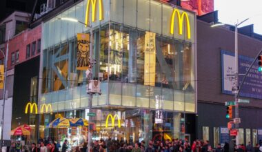 Man stabbed at Times Square McDonald’s, 3rd stabbing in area in a week, NYPD says