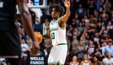 Quron Elliott Posts Career High 12; Men’s Basketball Falls to Fairfield