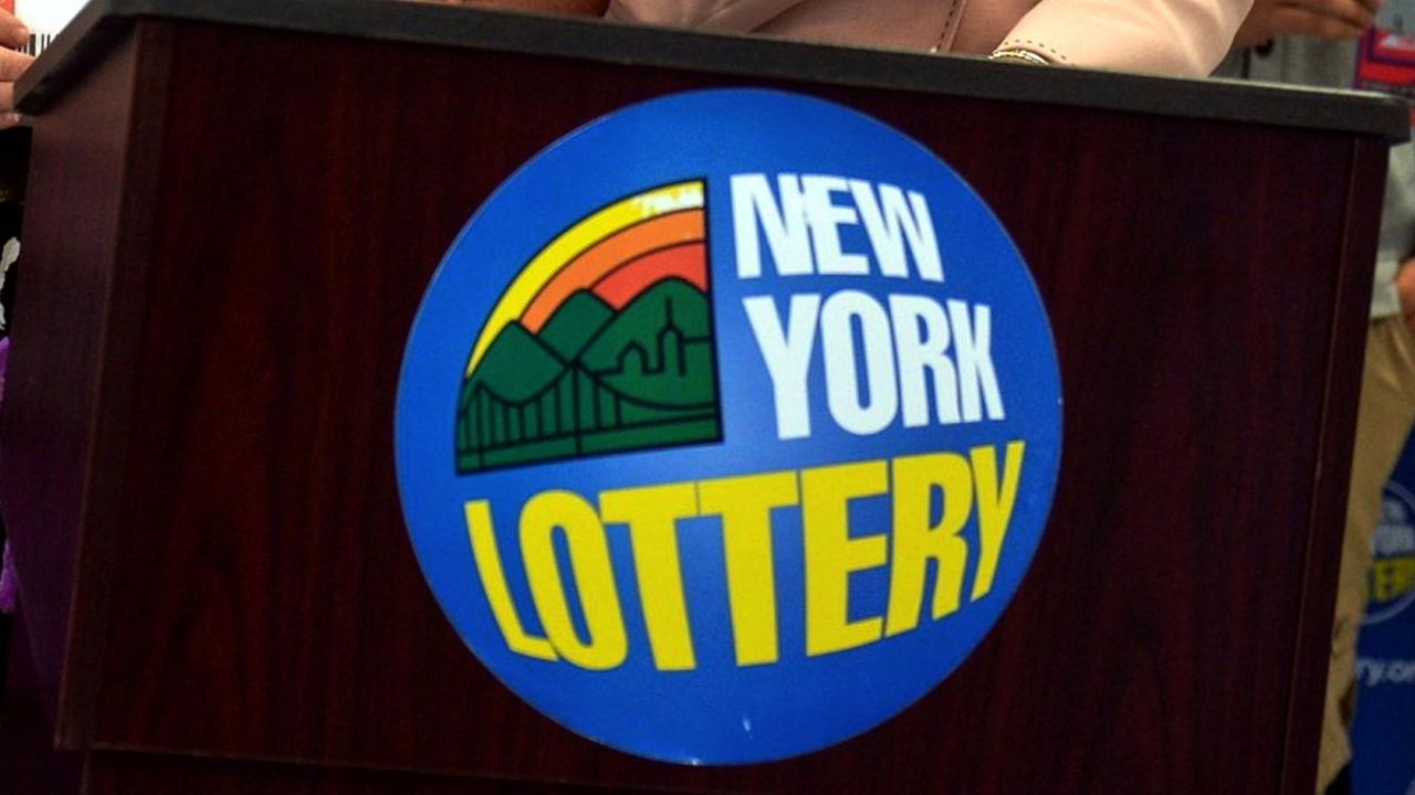 Queens man claims $612K on CASH4LIFE lottery ticket