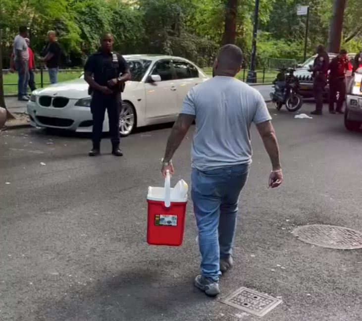Cooler fatally thrown at fleeing Bronx drug suspect was filled with juice, ice: witness