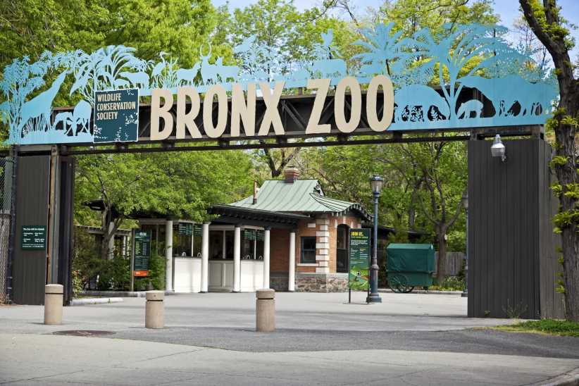 Exterior of Bronx Zoo 