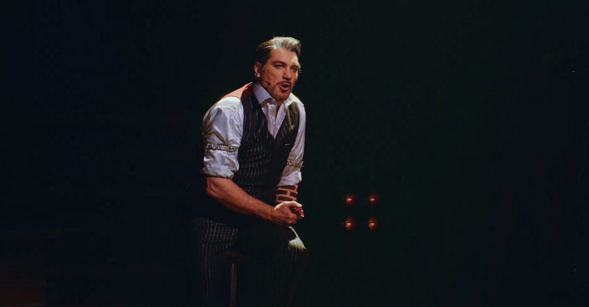 Watch Paulo Szot Perform 'His Kiss, the Riot' in Broadway's Hadestown