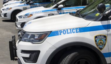 NYPD officer charged with perjury in Queens gun case