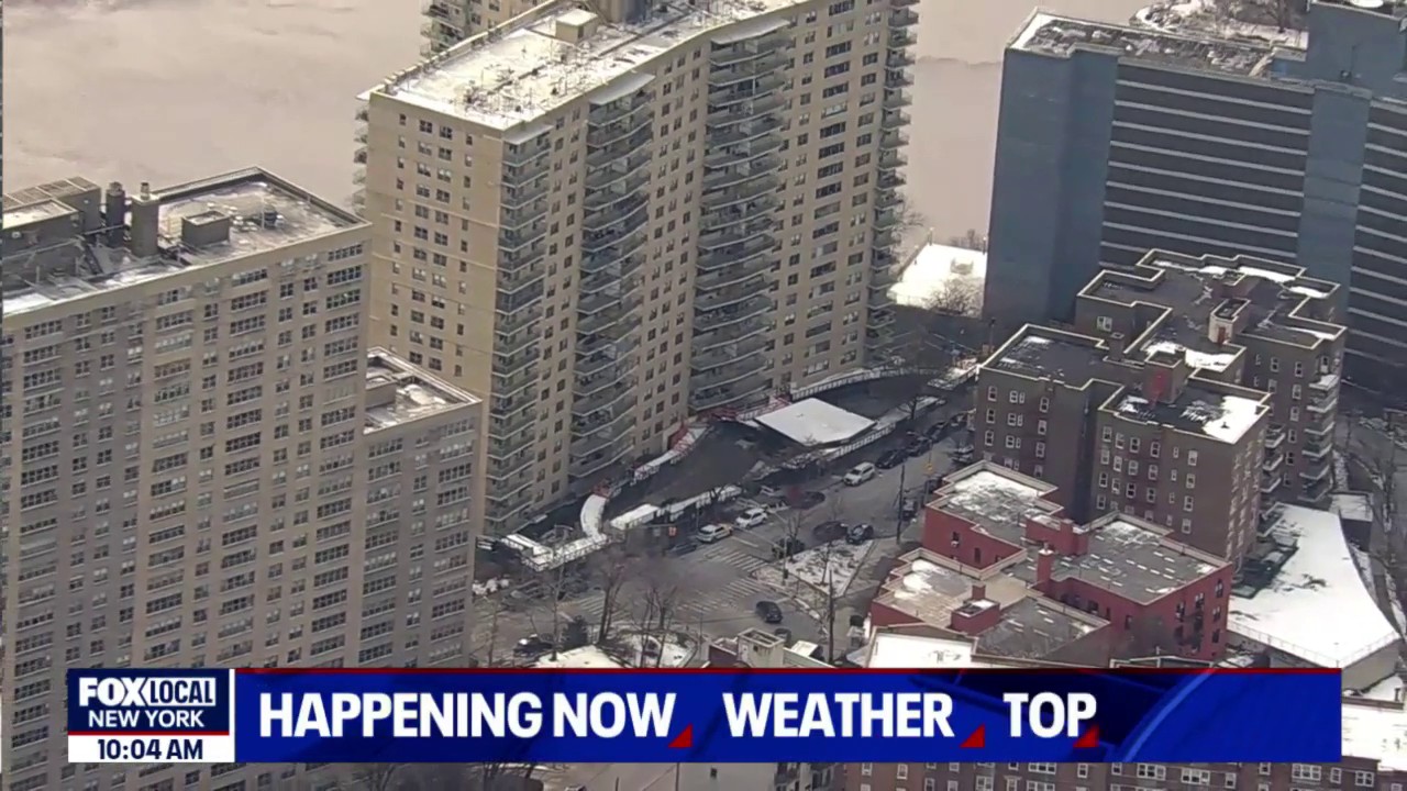 Bronx shooting today: 2 dead, 1 injured police say