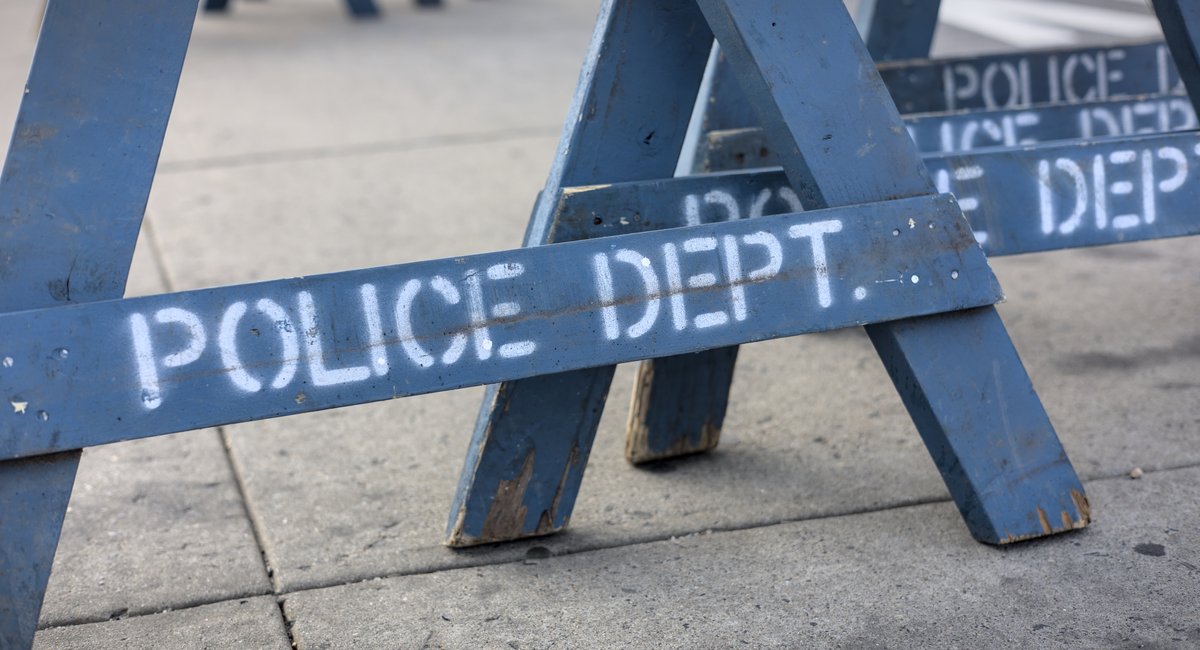 2 dead, 1 critically injured in apparent murder-suicide in Bronx, police say