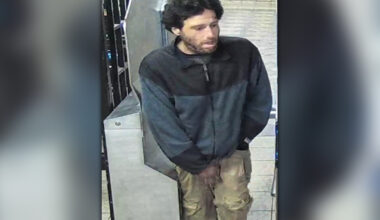 Man arrested for randomly shoving man onto tracks at Brooklyn subway station: NYPD