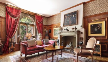 After 55 Years, Two Broadway Veterans Are Selling Their 31-Room NYC Mansion for $7M