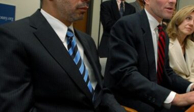 What political posts lead to becoming New York’s governor?