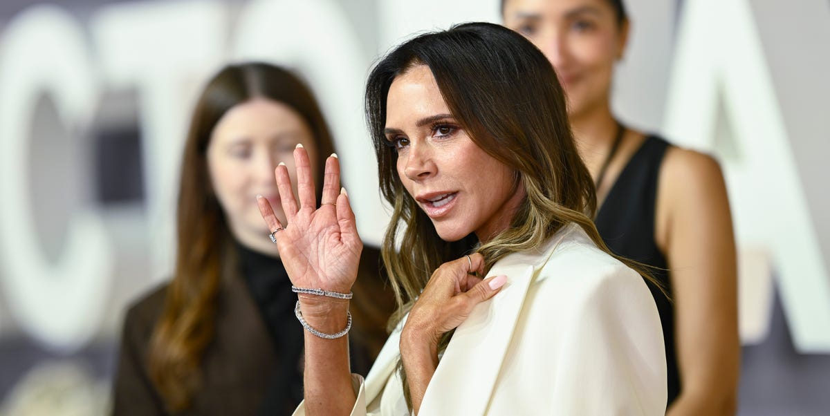 A very telling look back on Victoria Beckham's iconic lyrics amid Brooklyn allegations, as she hits number one