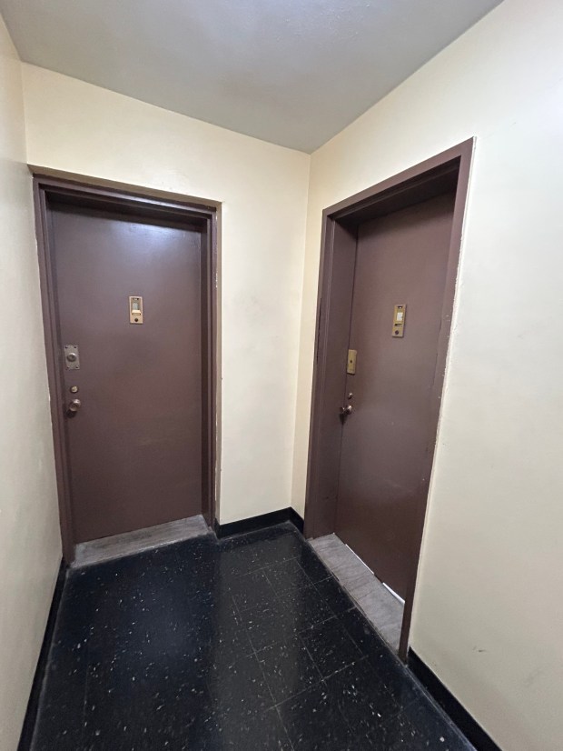 Lissette Soto Domenech reportedly lived in the apartment pictured at right but also had access to the apartment pictured at left as well. (Kerry Burke / New York Daily News)