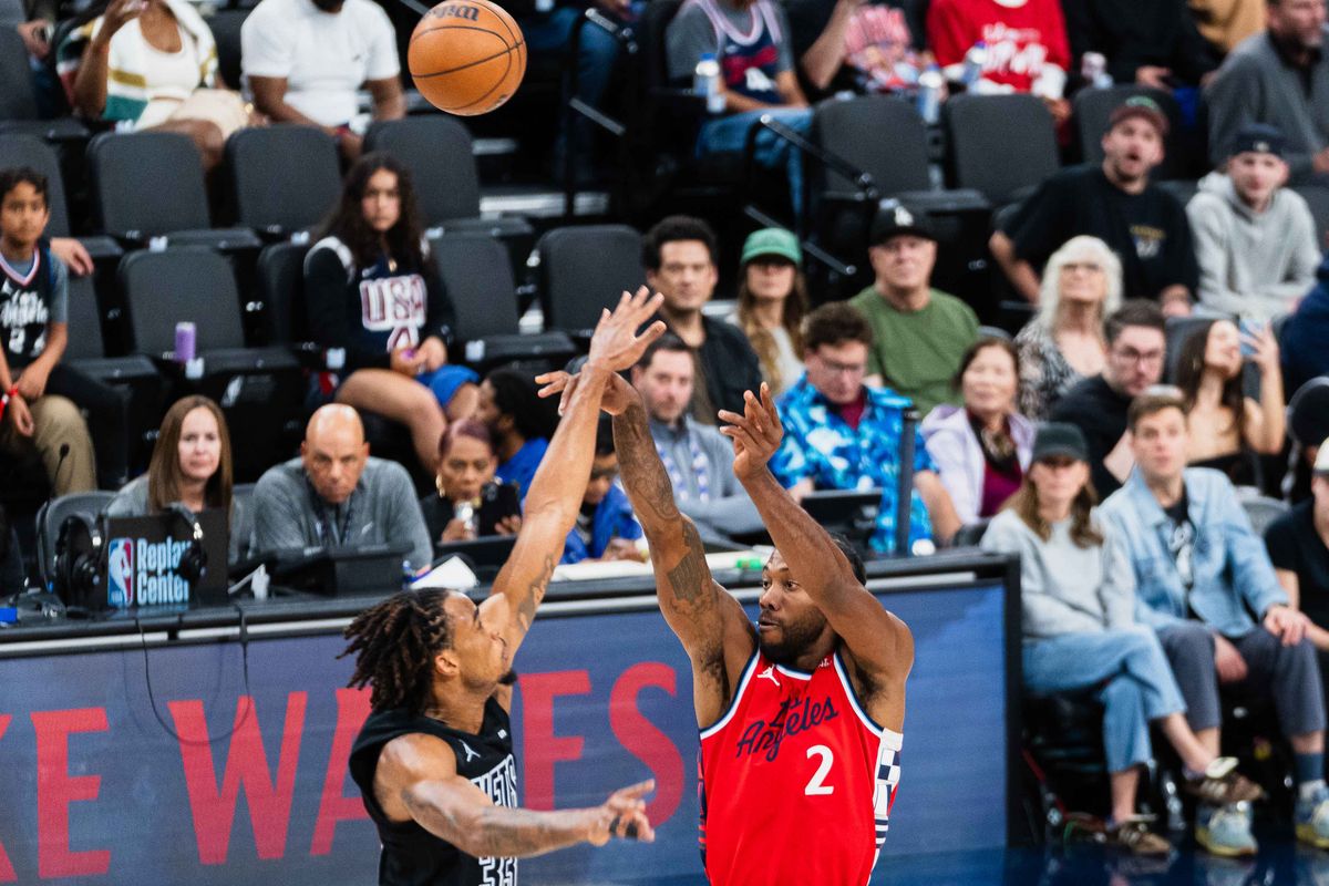 Los Angeles Clippers forward Kawhi Leonard (2) shoots a three-pointer during an NBA basketball game against the Brooklyn Nets, Sunday January 25th, 2026 in Inglewood, California. 