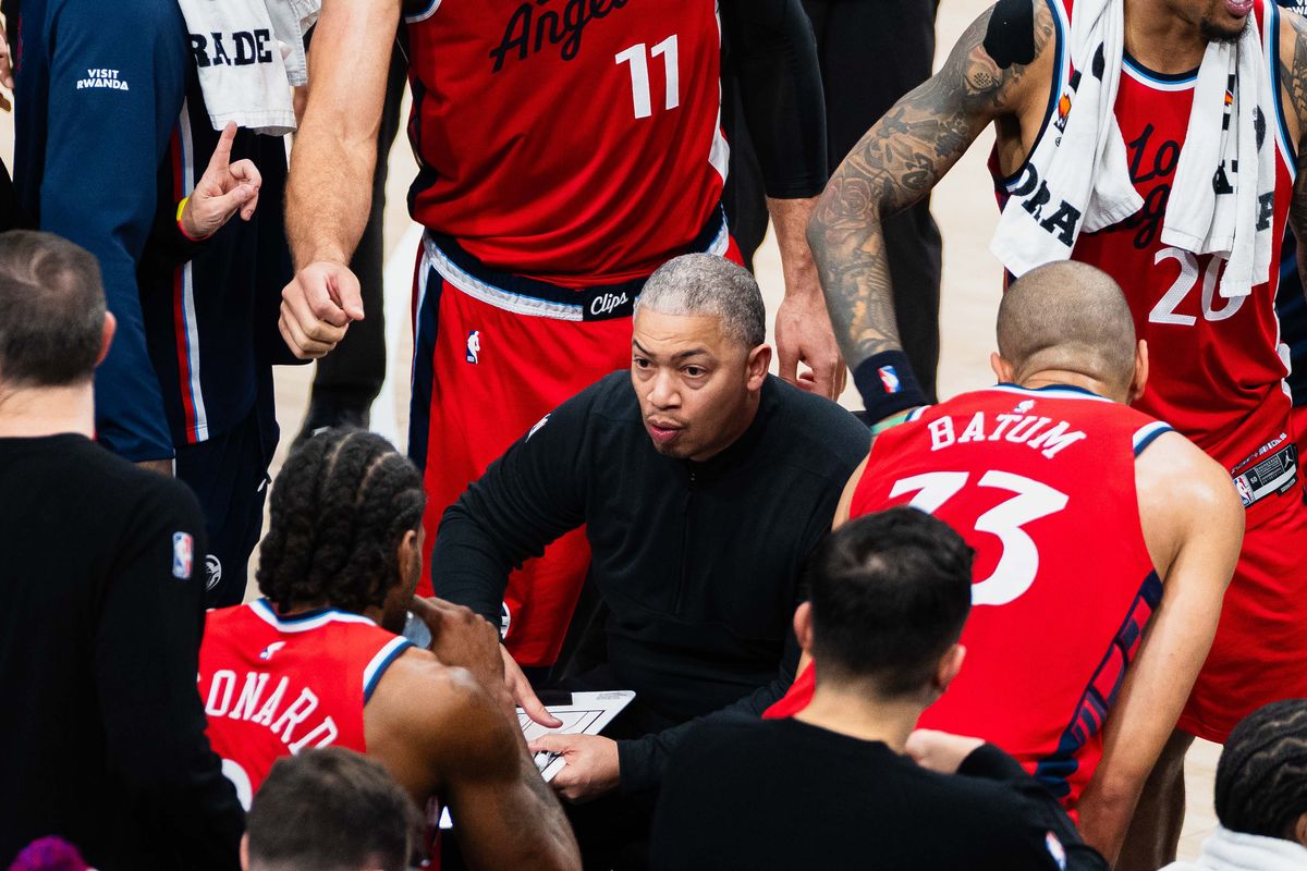 Los Angeles Clippers Coach Tyronne Lue goes over the game play during an NBA basketball game against the Brooklyn Nets, Sunday January 25th, 2026 in Inglewood, California.