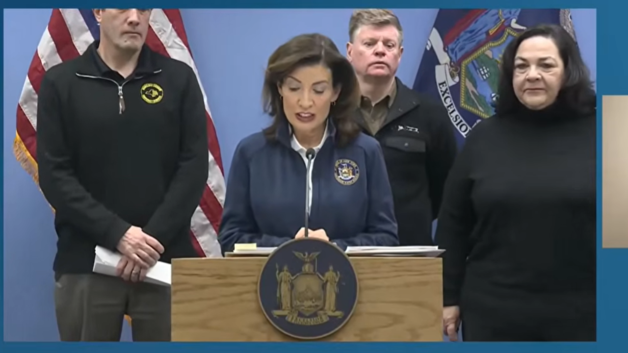 Gov. Hochul speaks about the winter storm