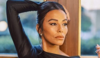 Eva Longoria shares her admiration for Victoria Beckham amid Brooklyn and Nicola drama