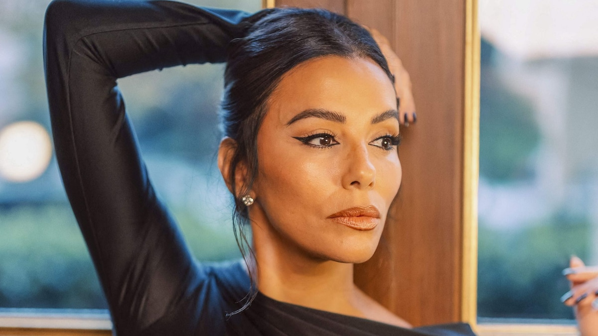 Eva Longoria shares her admiration for Victoria Beckham amid Brooklyn and Nicola drama