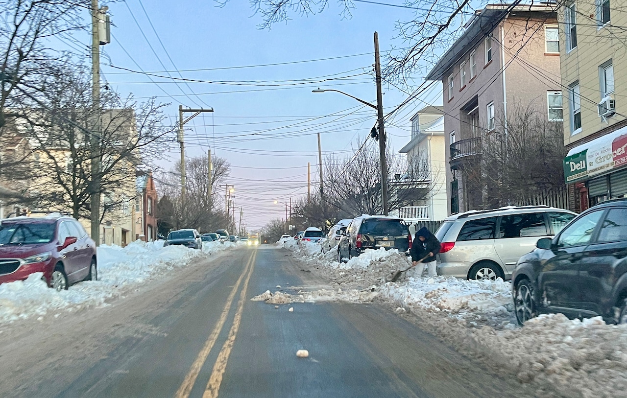 Snow creates hazards on Staten Island