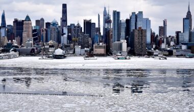 90-year-old woman dies in NYC winter storm after wandering outside