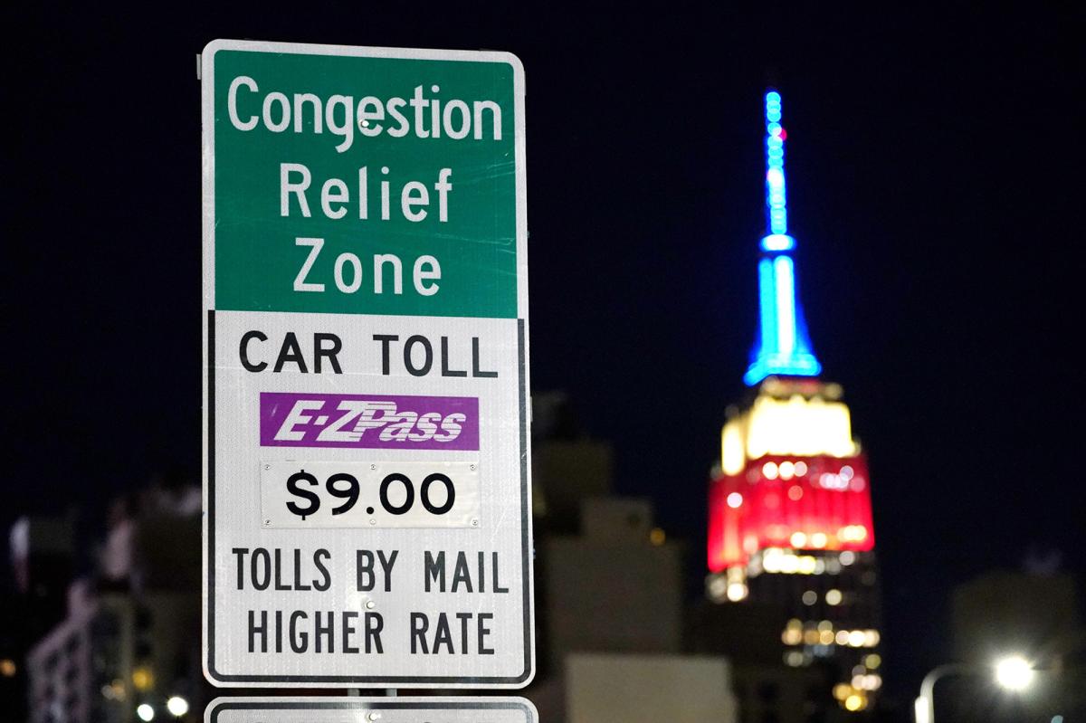 Fight over NYC congestion pricing continues as Trump admin, MTA face off in court over fate of $9 tolls