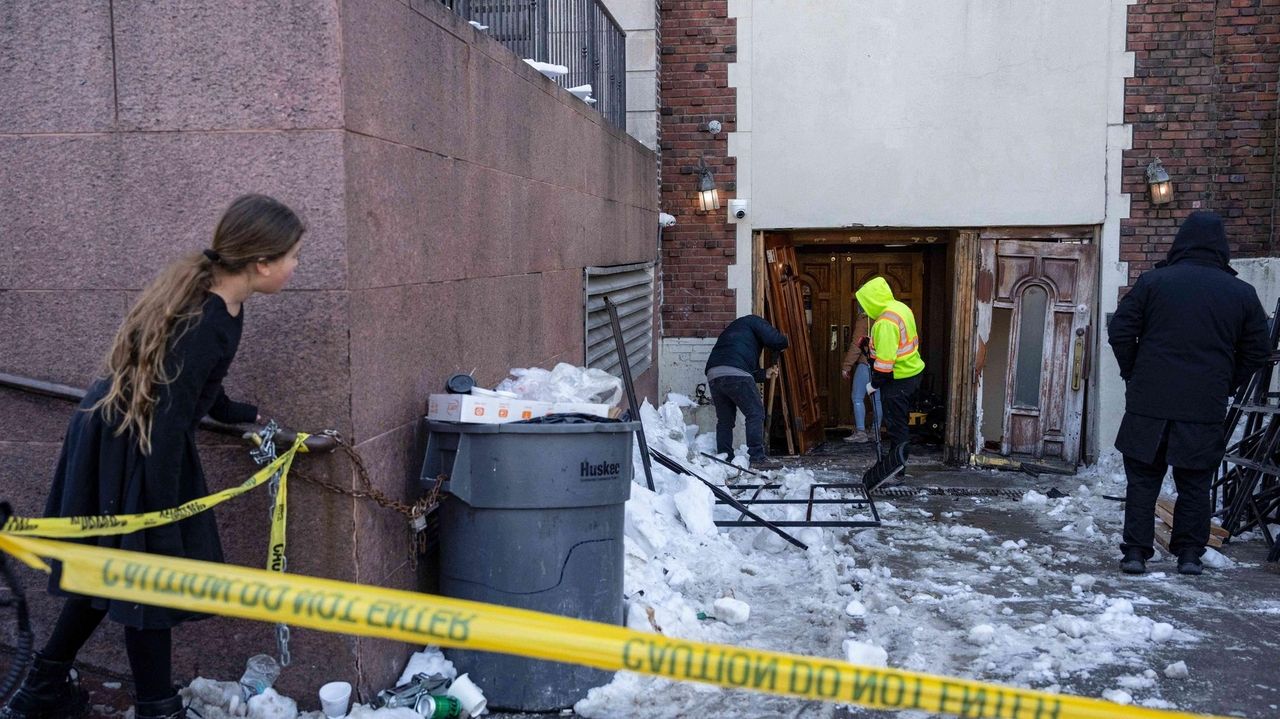 Man who rammed a car into NYC Jewish site had recently connected with Chabad community, police say