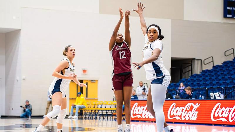 Women's basketball opens road swing with loss at Queens
