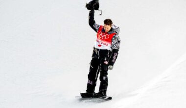 Shaun White shreds in Central Park with Shane Gillis, Chris O’Connor – amNewYork