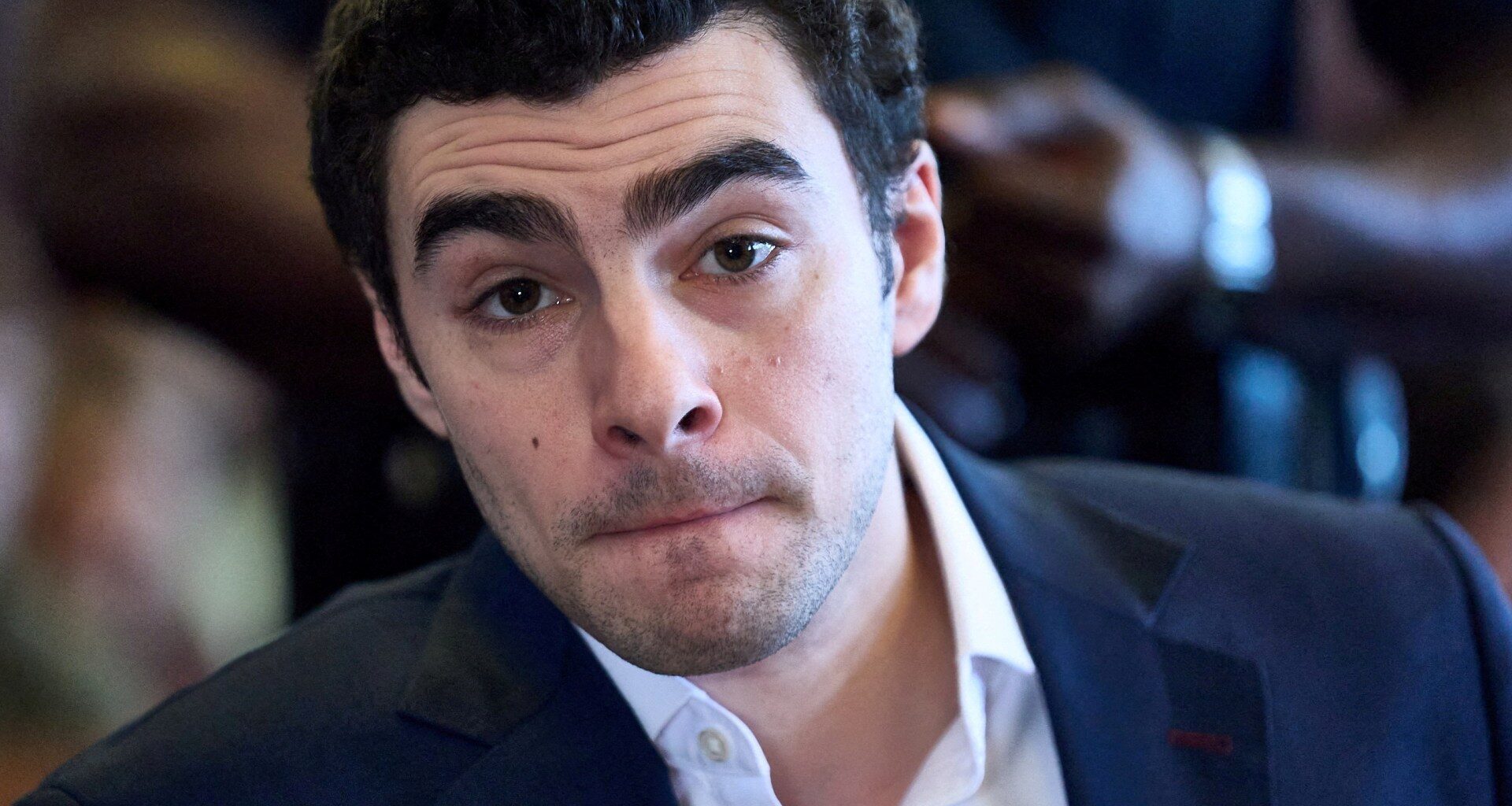 US judge rules Luigi Mangione won’t face death penalty in CEO killing case | Courts News