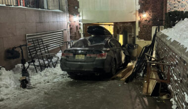 Driver arrested after ramming doors at Chabad headquarters in Brooklyn