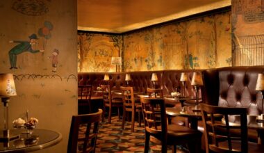 I live in Manhattan – these are its sexiest cocktail bars