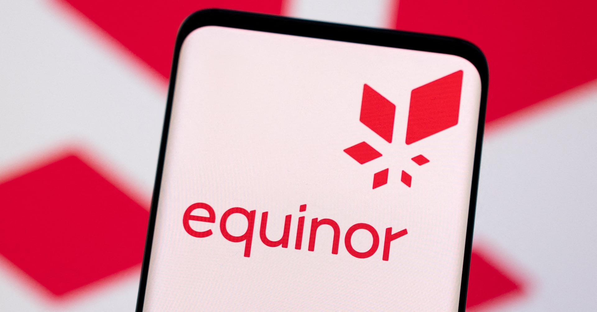 US judge allows Equinor to restart New York offshore wind project