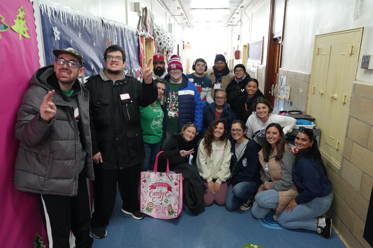 Staten Island nonprofit delivers holiday gifts to 700 students across 10 schools