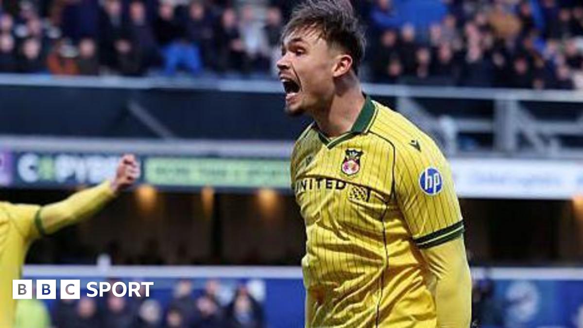 Queens Park Rangers 2-3 Wrexham: Visitors score twice in injury time to rise to play-offs