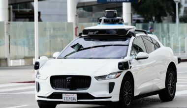 Proposed legislation opens the door to robotaxi services in New York