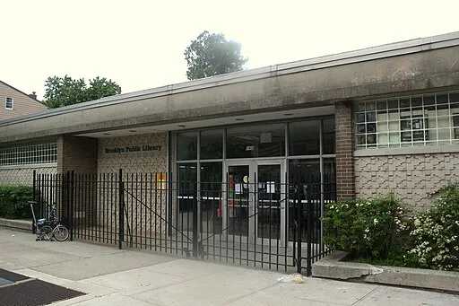 Exterior shot of Windsor Terrace Library in Brooklyn