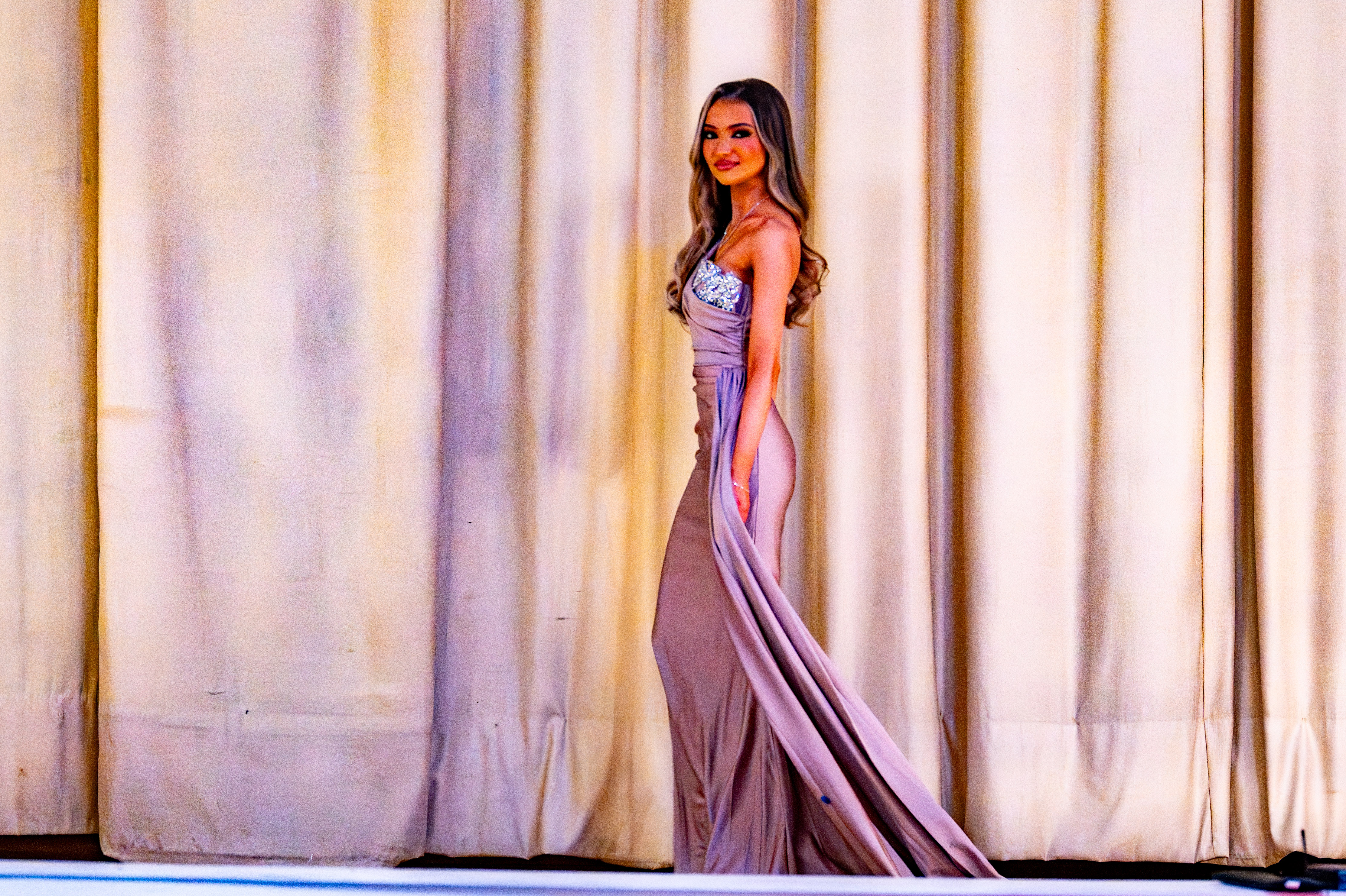 Members of the Albanian organization Zëri Ynë - Our Voice gather at the Grand Colony Hall for a fashion show to raise money for the fight against pediatric cancer in Seaview on Saturday, January 24, 2026. (Owen Reiter for the Advance/SILive.com)