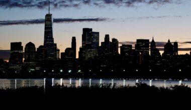 New York City tunnel project will halt work in days if Trump does not restore funding