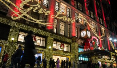 Mental health evaluation ordered for woman accused of stabbing tourist in Manhattan Macy's | State News