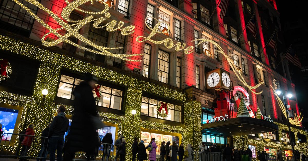 Mental health evaluation ordered for woman accused of stabbing tourist in Manhattan Macy's | State News