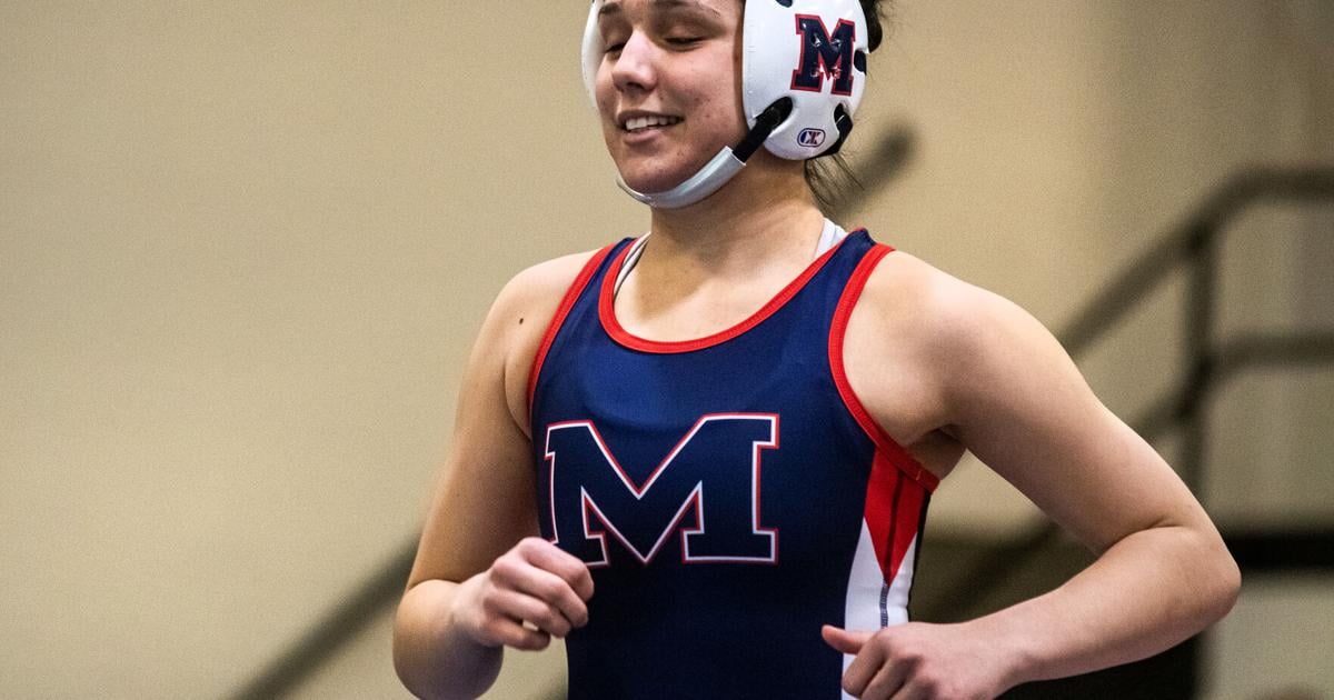 MHS wrestling squads take 1st, 2nd at Dodge City Showdown | Sports