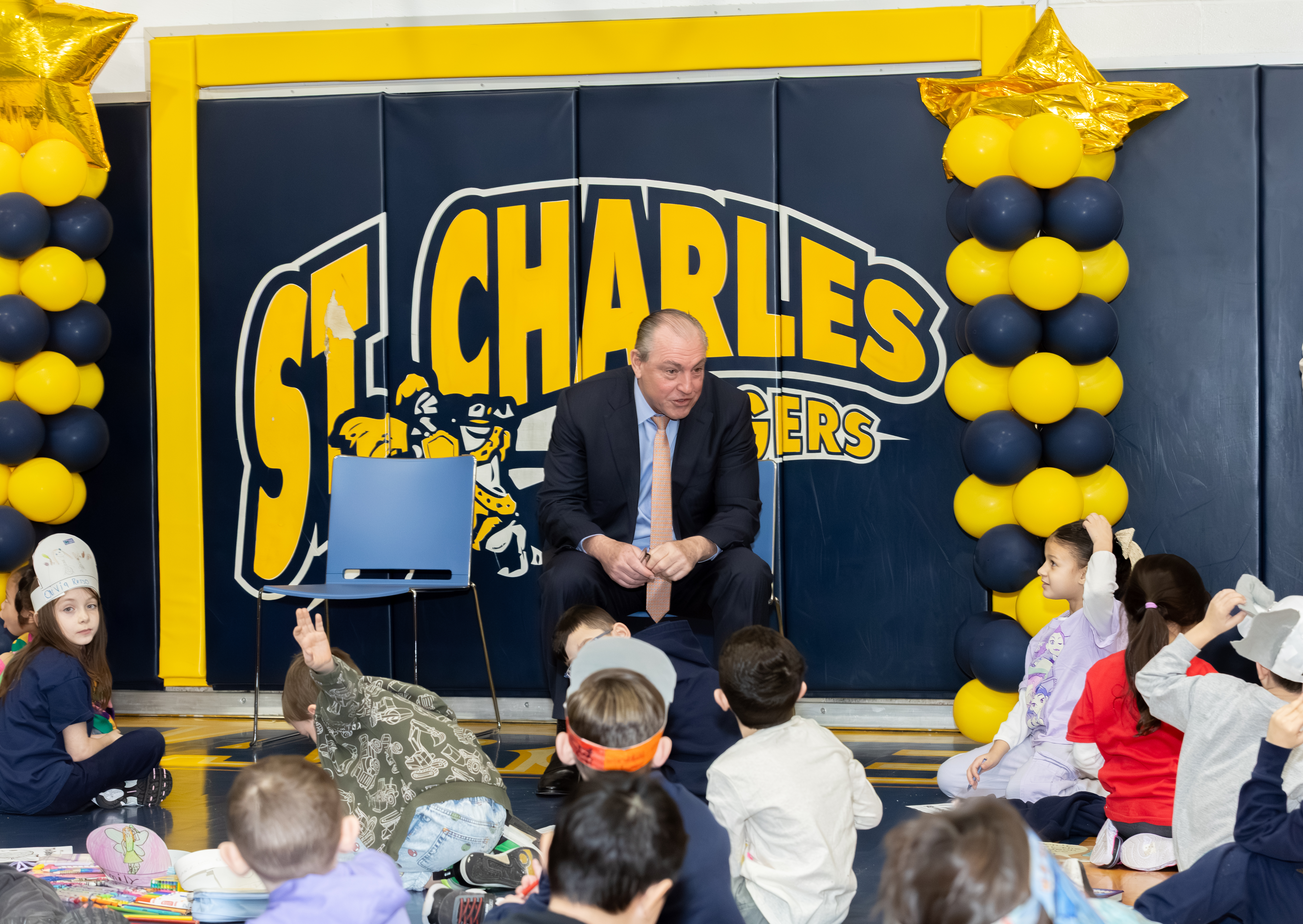 Borough President Vito Fossella celebrates literacy day with first and second graders as part of Catholic Schools Week at the St. Charles School in Oakwood on Wednesday, Jan. 28, 2026 (Advance/SILive.com | Jason Paderon)