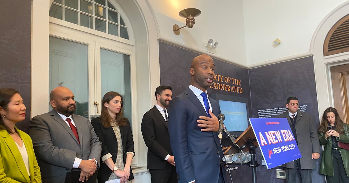 Mamdani reverses course on mayoral control as he taps new chancellor