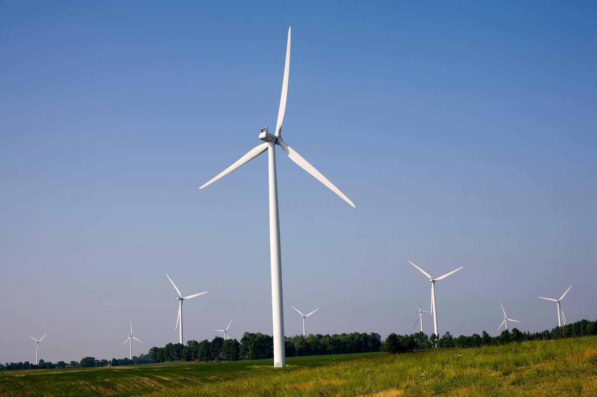 Blue states blow hot air on wind-power boondoggles