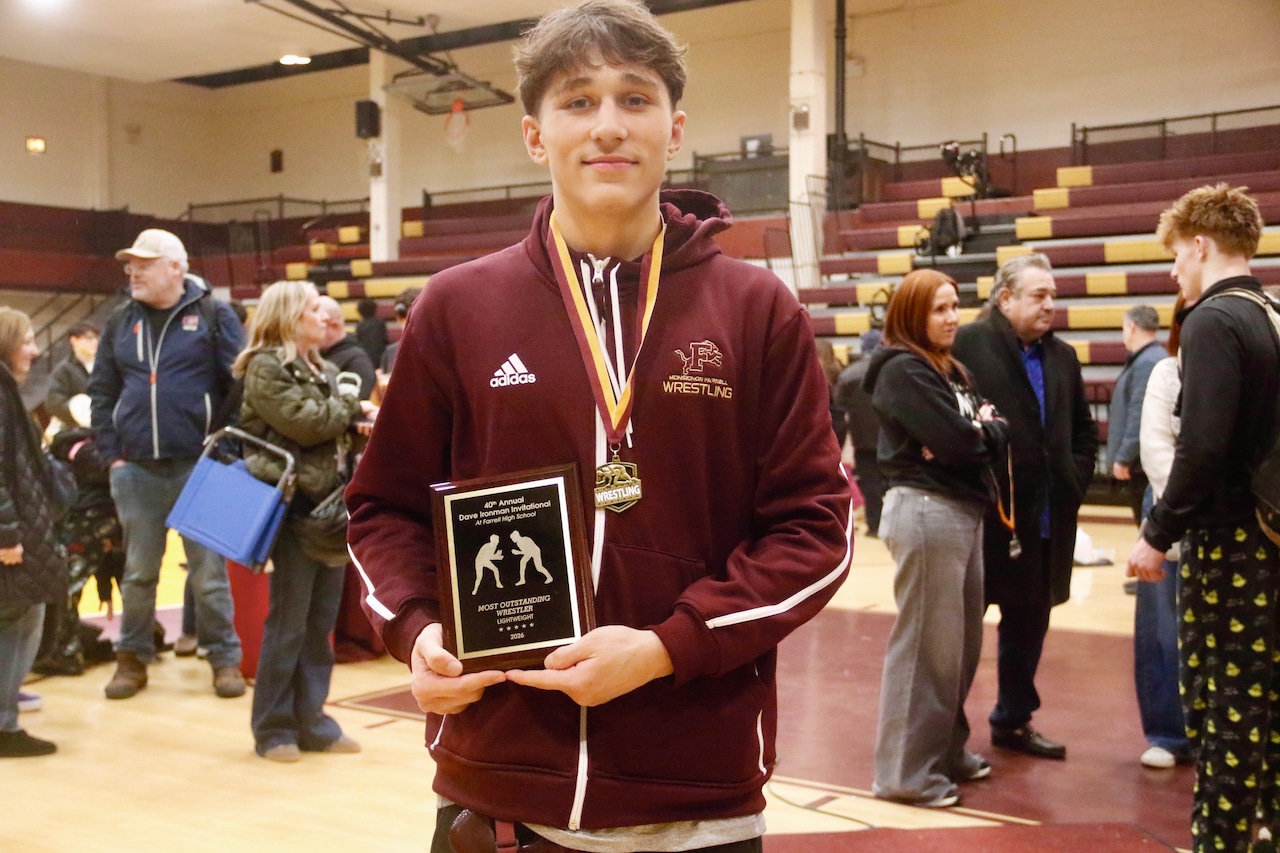 Farrell dominates Ironman tourney as Sprague nabs 100th win, Biktyakov takes home MVP (photos)