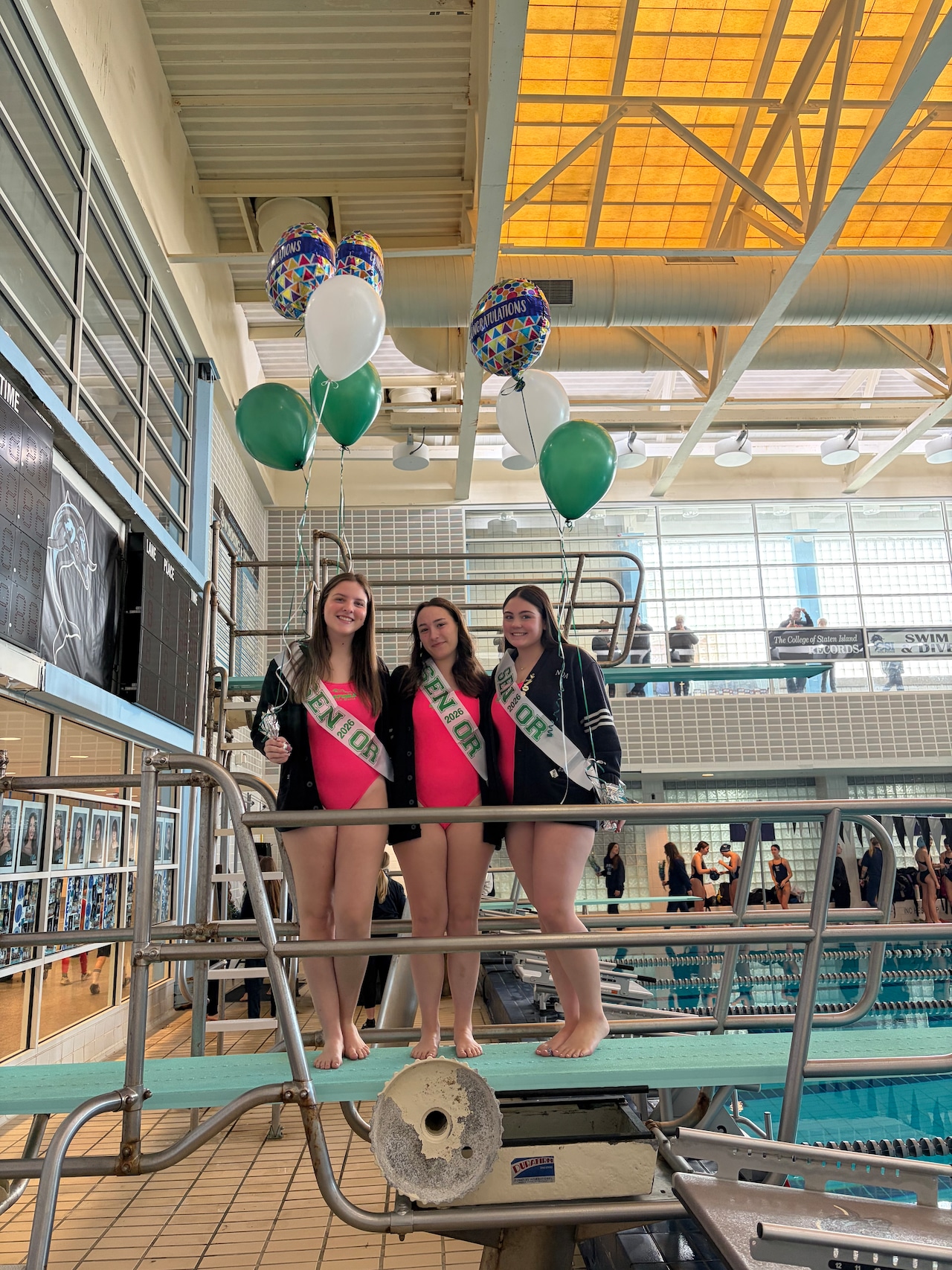 NDA senior swimmers